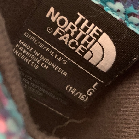 The North Face Reversible Jacket - Picture 6 of 6